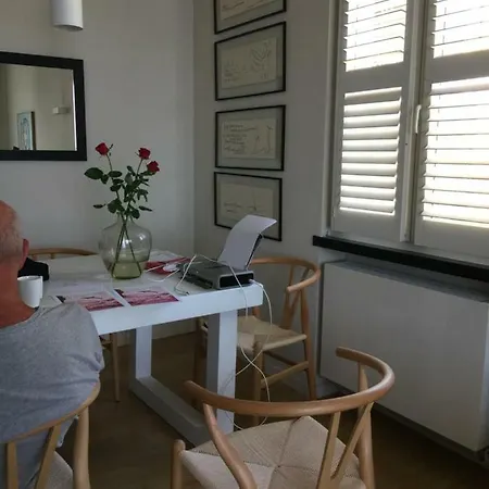 Flower Riviera Holidayhouse Apartman *
